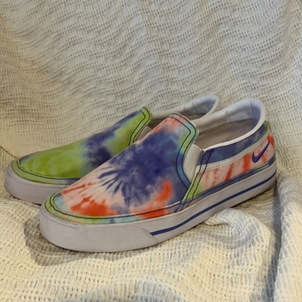 Nike Court Legacy Tye Dye Print Slip On Shoe Womens size 6.5‎